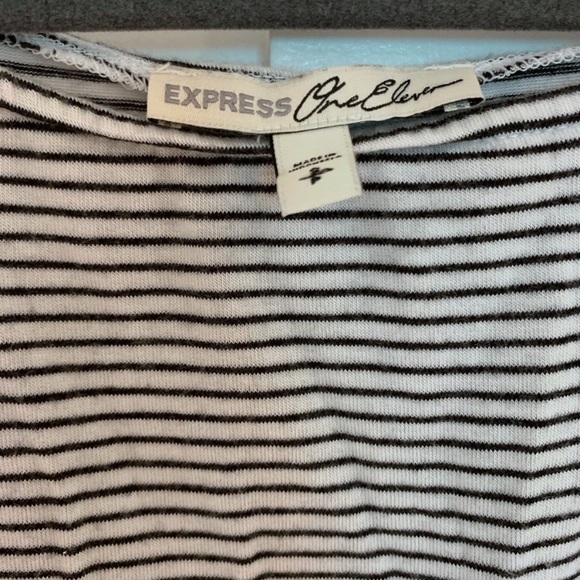 Express One Eleven Off the shoulder Top - Picture 3 of 8